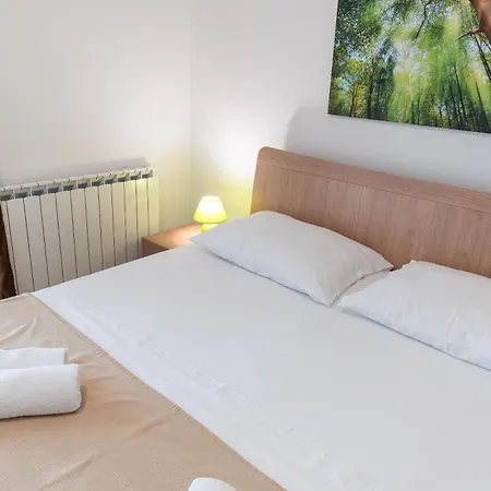Apartment Ivo