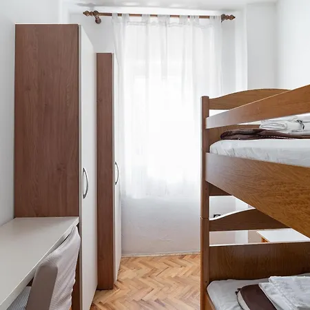 Apartment Ivo *